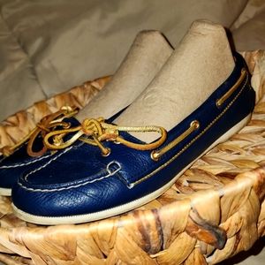 Sperry Women's Gold Cup Authentic Original Boat Shoe size 6